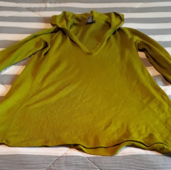 New York & company hooded sweater - Picture 4 of 5